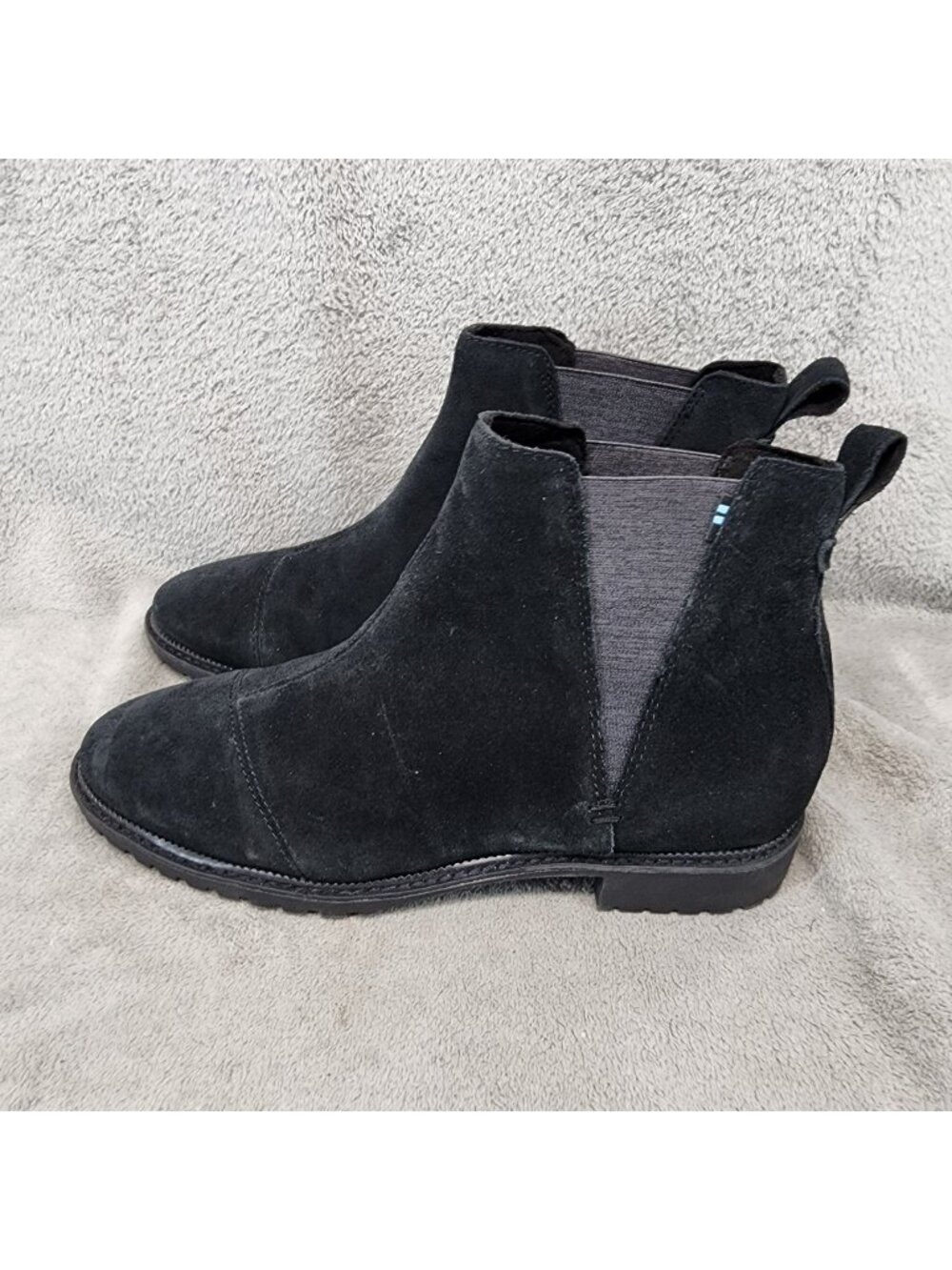 Toms Shoes Womens Size 11 Black Suede Chelsea Ankle Boots *Read*